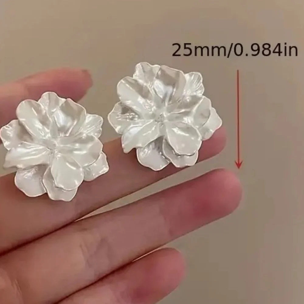 Earrings Large Exquisite White Flower Pearly Shine Ornaments Glam Statement New